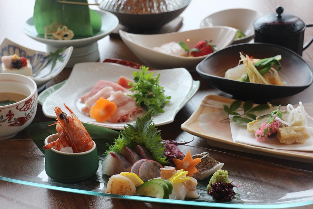 Yamaga Onsen Kazenosato Hotel Kitsuki Esterno foto